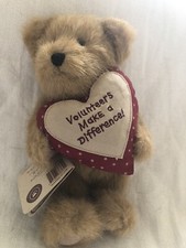 Boyds Bears "J.B. Bigheart"-Volunteers Make a Difference- 903307