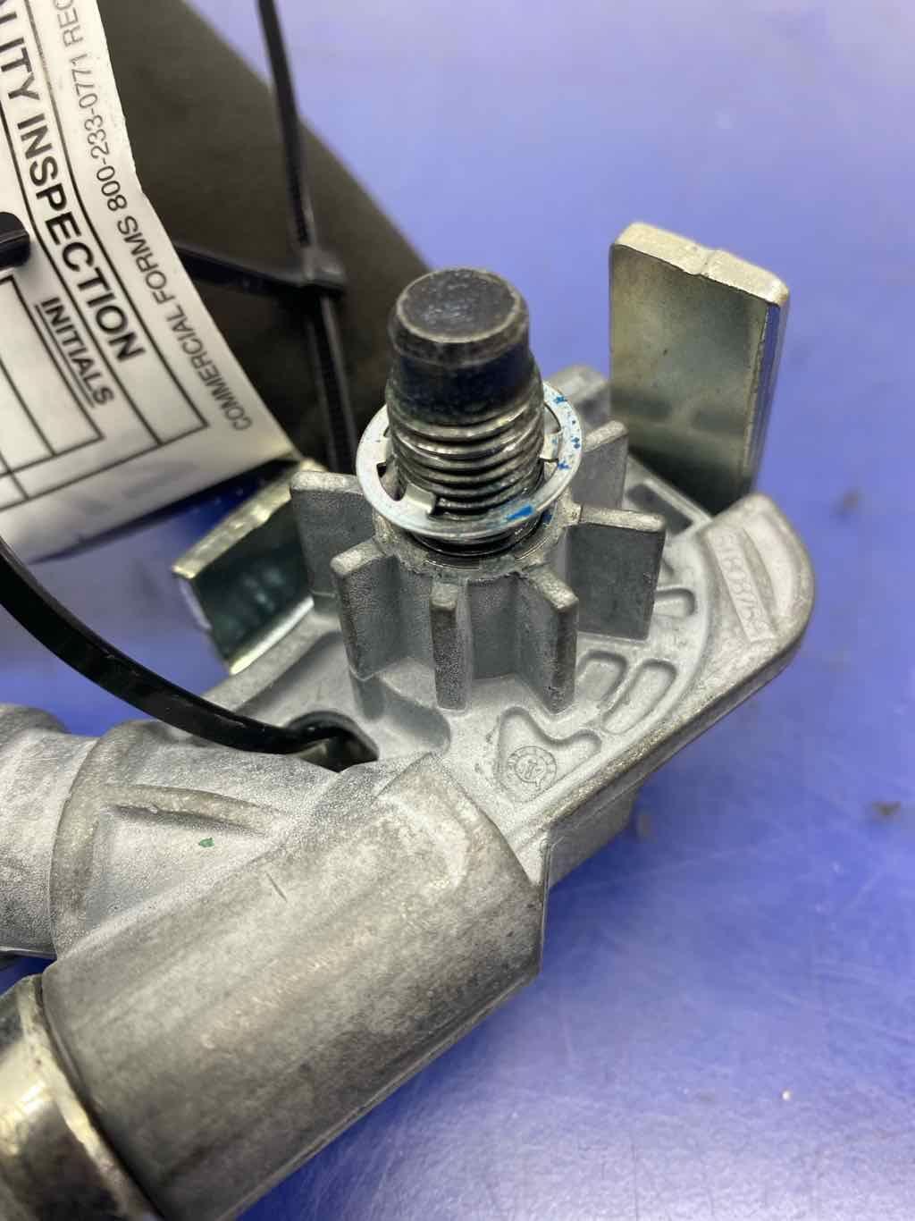 2017 - 2020 MASERATI LEVANTE M161 FRONT RIGHT SEAT BELT PRETENSIONER 06700395800
