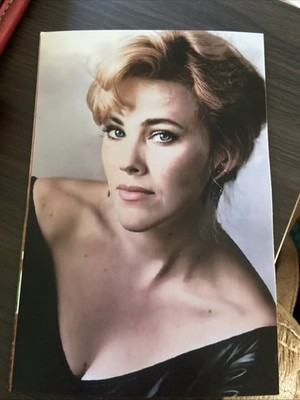 Young Catherine O Hara 4x6  Color  Photograph