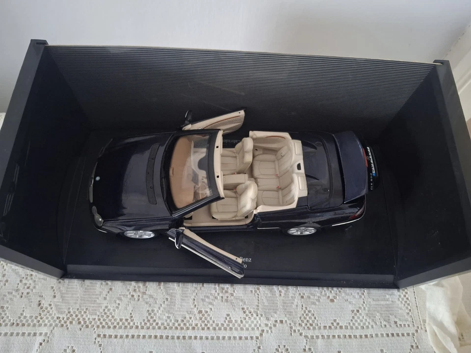 1/18 Kyosho Mercedes-Benz CLK-Cabrio Convertible boxed - Image 3 of 4