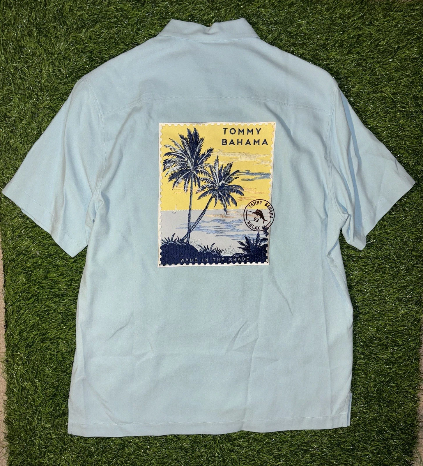 Tommy Bahama Button Up Shirt Men’s M Blue Wade In The Shade Silk Short Sleeve