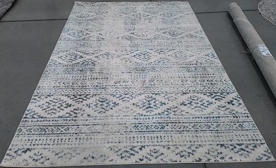 IVORY / TURQUOISE 6'-0'' x 9'-0'' Stained Rug, Reduced Price 1172778360 TUL272E-6
