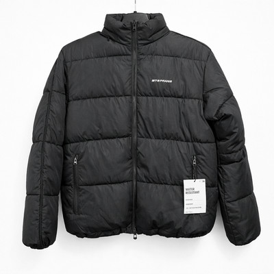 Urban Outfitters iets Frans Wendejacke schwarz wattiert XS