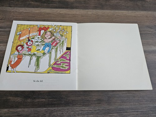 RARE 1982 No Baths For Tabitha - Sharon Thomas & Marjorie Siegel Children’s Book - Picture 9 of 10