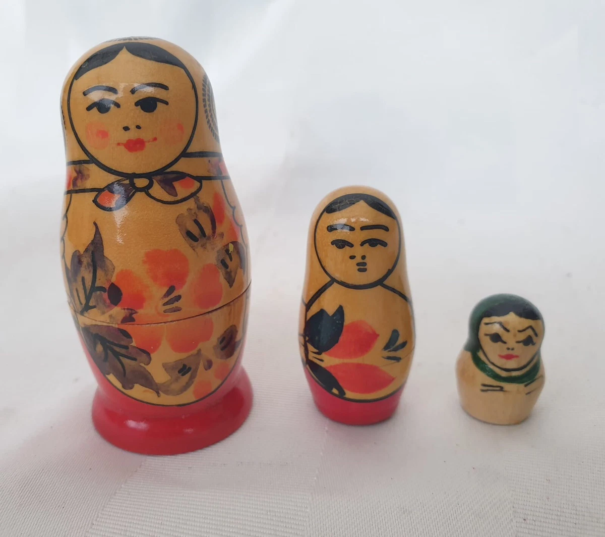 Russische Puppen Matroschkas – 10-teiliges Holz-Set, Handbemalt, Mehrfarbig, Klassisches Nistpuppen-Spielzeug