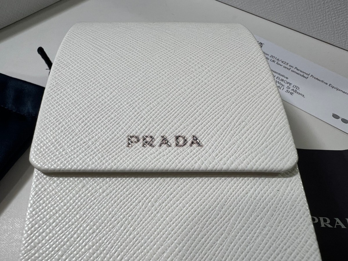 Case Prada Sunglasses Hard Eyeglasses Cloth Box White / Cream