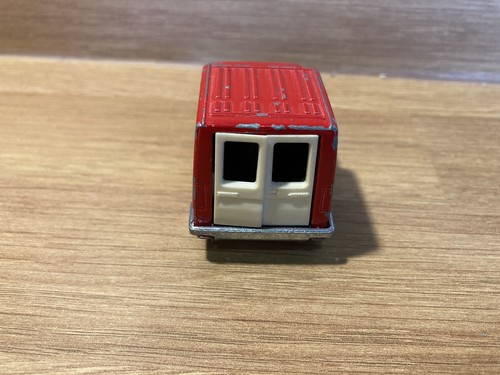 Majorette No.233 Renault Express Van - Avis - Scale 1:53 - Picture 5 of 11