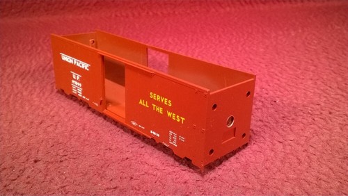 HO BRANCHLINE 40' POSGUERRA AAR BOX CAR - UNION PACIFIC BODY SHELL #197899 | Zustand: Used