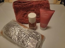 Victoria's Secret Pink Warm  Cozy Fleece Fragrance Beauty Gift Set Bag Mask New