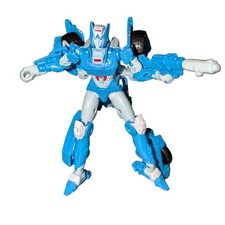 Transformers Siege Chromia Hasbro WFC Generations Deluxe Class Read