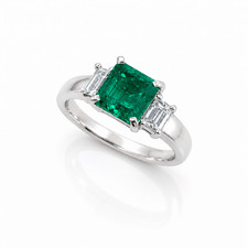 PT900 Emerald & Diamond Ring – Size 10.5