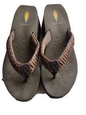 Women s Volatile Wedge Faux Wicker Platform Brown Flip Flop Thong Size 9