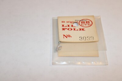 HO Scale Scale Structures, Lil Folk Child Skipping  White Metal #3039 BN