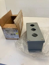 WIEGMANN PB3 PUSHBUTTON STATION ENCLOSURE 3 HOLES 8X3X3 SIZE NIB
