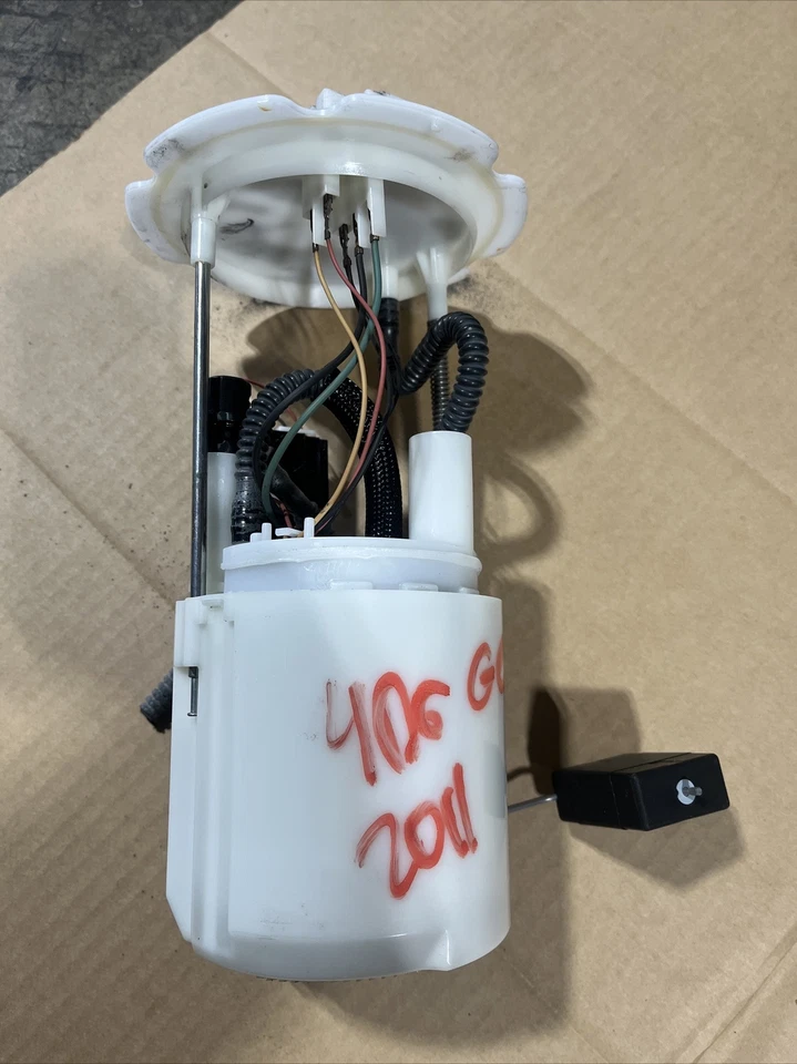 Infiniti G37 Vq37HR 2011 conjunto de bomba de gas combustible OEM # 170401NC0C Foto 3 de 4