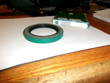 CHICAGO RAWHIDE 23702 OIL SEAL~2.375" X 3.35" X .375"~MADE IN USA !!