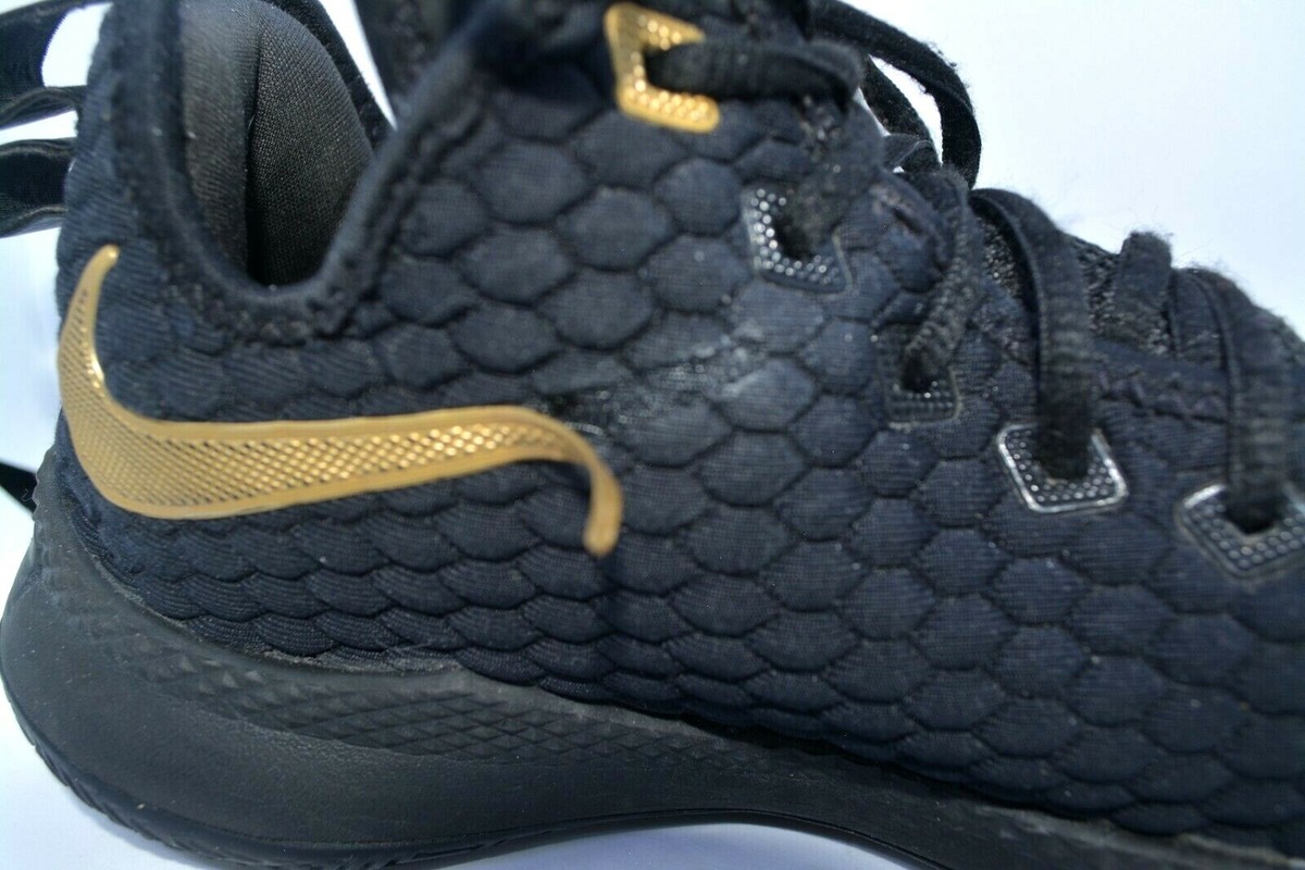 【mik.】Nike LeBron Witness 3 AO4433003 Men's NIKE Lebron Witness 3 Basketball Shoes AO4433-100 Size