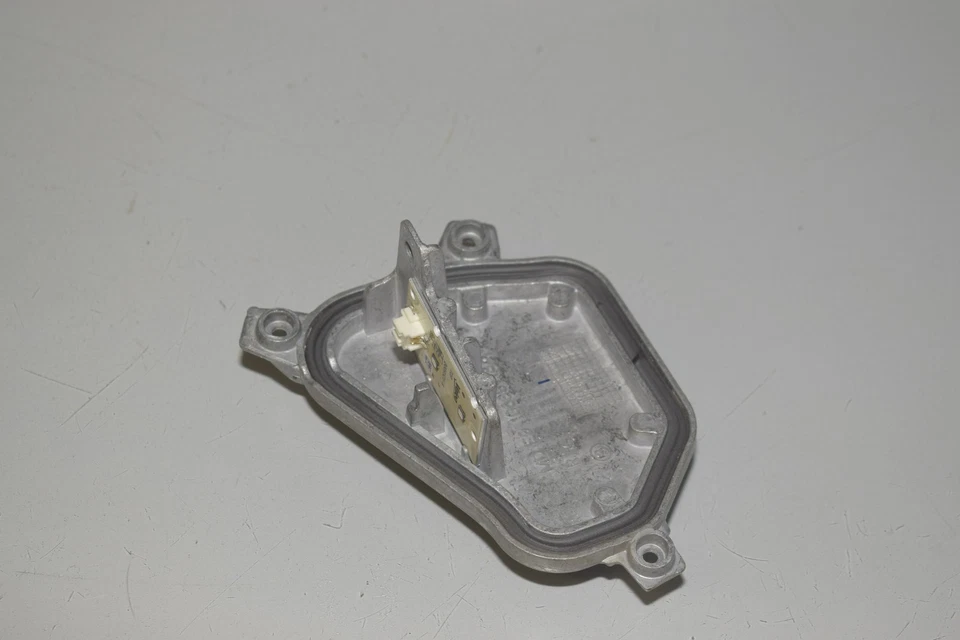 BMW F48 X1 LED Module Daytime Running Lights Right - Image 3 of 4