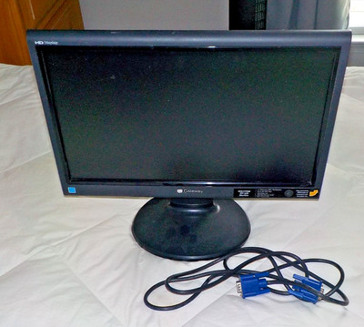 Gateway Monitor FPD1775W Black 17 Inch Screen