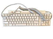 Apple Desktop Bus Keyboard - Apple IIgs