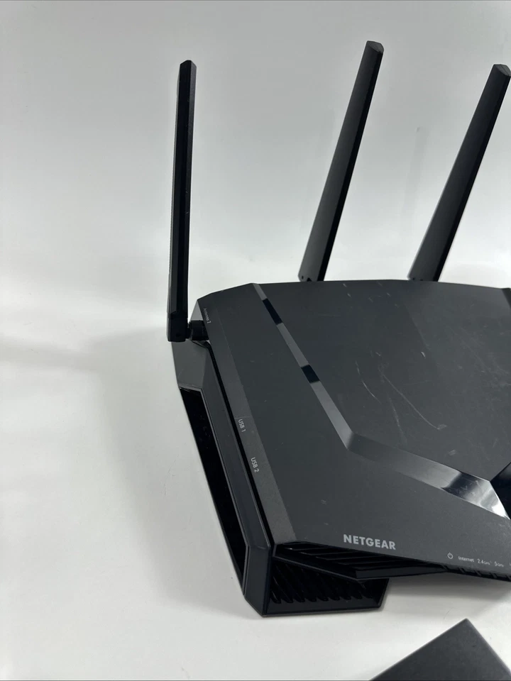 NETGEAR Nighthawk Pro Gaming XR500 Wi-Fi Router Up to 2.6 Gbps XR500-100NAS - Image 4 of 4