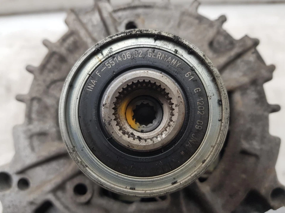 AUDI A4 Alternator 2.0 Diesel 2012 B8 CGLC 03L903017E - Image 2 of 4