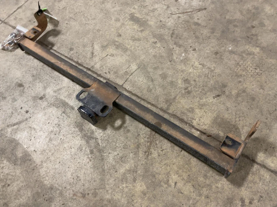 Jeep TJ Wrangler 2 in Rear Hitch 1997-2003 2004 2005 2006 047510 - Image 2 of 4