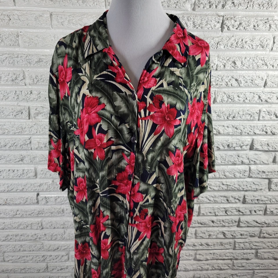 Dress Barn Womens Top 22 24 Plus Short Sleeve Button Up Red Green Floral Rayon - Image 3 of 4