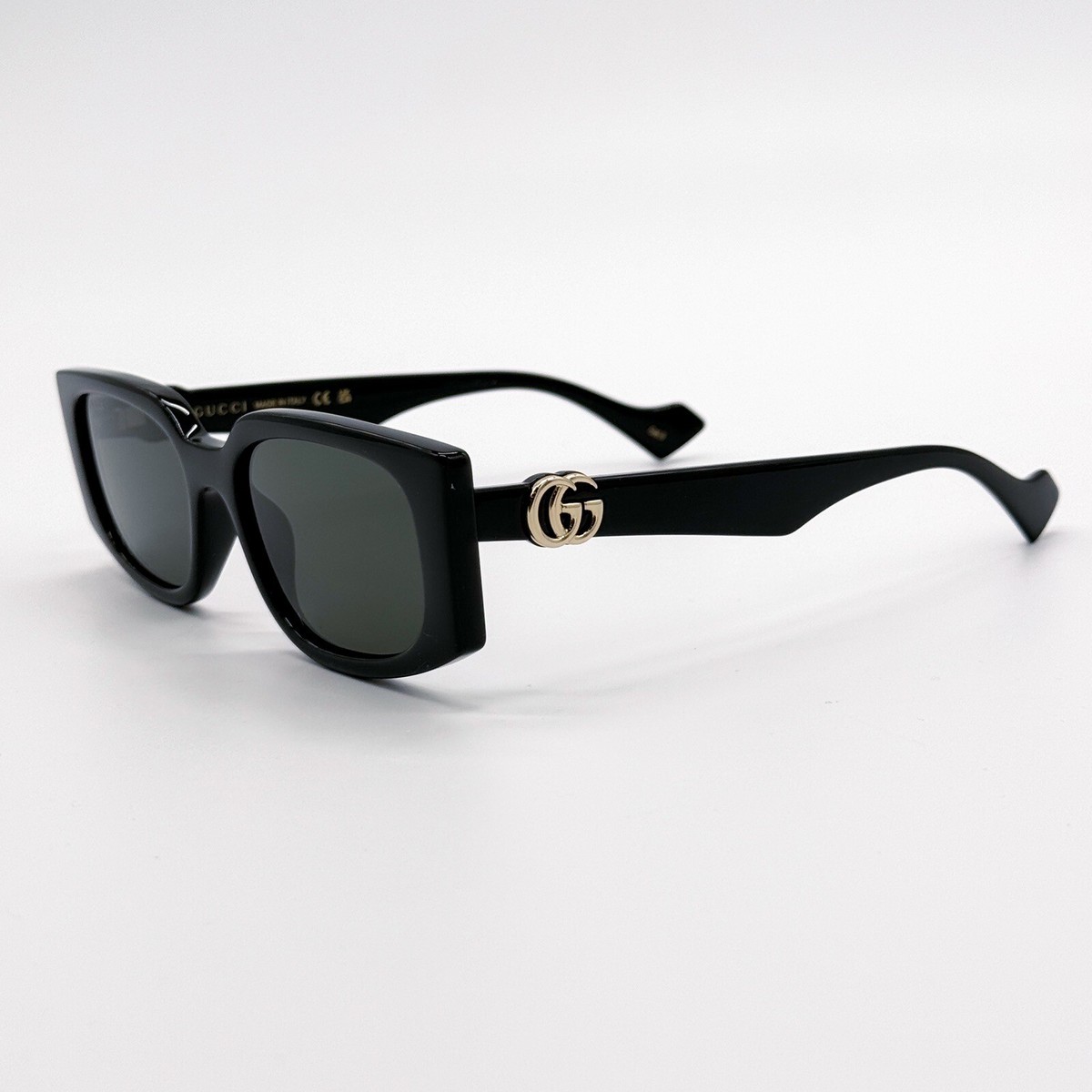 グッチ GUCCI サングラス GG1534S 001 ブラック レンズ グレー Amazon.com: Gucci Women's GG1534S Sunglasses, Black-Black