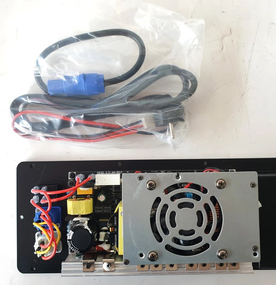 SUBWOOFER Aktiv-Verstärker-Modul 1000 Watt RMS/8 Ohm Digital Aktiv Modul  neu - Bild 2 von 4