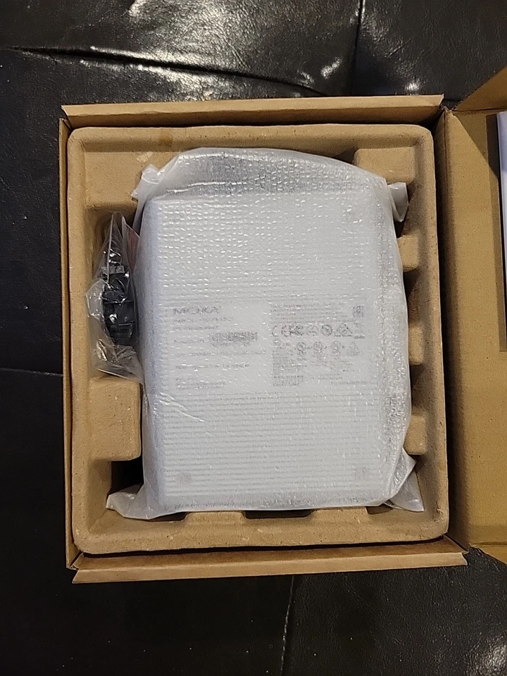 NEW IN BOX MOXA EDS-308-MM-ST V3.1 Industrial Ethernet Switch Fast FREE Shipping - Image 4 of 4
