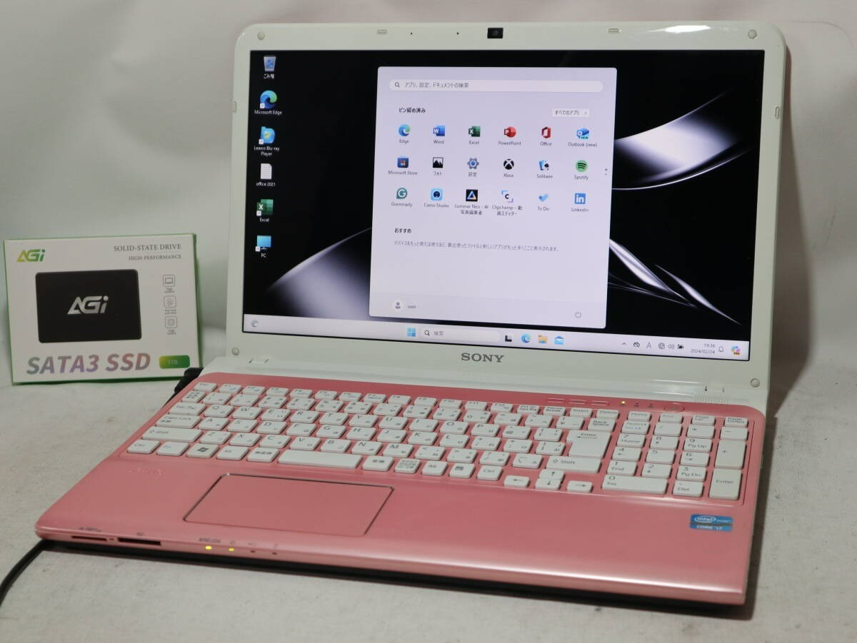 VAIO SVE151B11N ピンク Sony Vaio SVE151B11N Pink Core i7 Windows 11 Home RAM 16GB