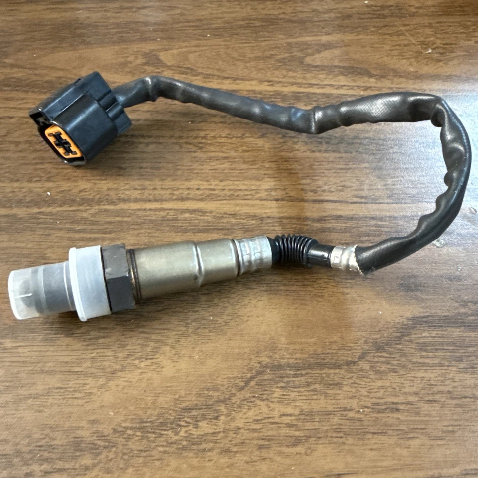 Sensor de oxígeno Bosch 13461 para Hyundai Accent Elantra Tiburon Kia Rio Soul Foto 3 de 4
