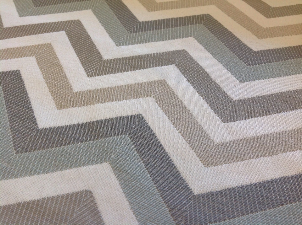 Tela de tapicería Kravet Lt. azul gris beige zig zag chevron 0,85 yd 32549-1611 Foto 3 de 3
