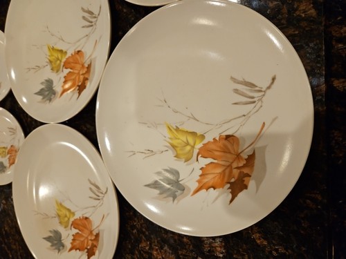 12 Vintage Boonton Ware Melamine Shadow Leaf Pattern, 6 Dinner Plates, 6 Saucers - Picture 2 of 8