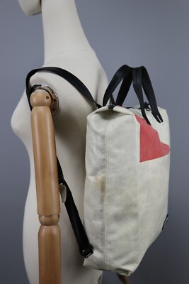 FREITAG F201 PETE ピート トート リュック ホワイト/レッド FREITAG F201 PETE Authentic CLASSIC White/Red PVC BACKPACK