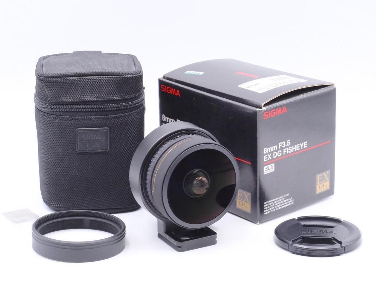 Sigma EX DG 8mm f/3.5 Fisheye for Nikon F + Tripod Collar Sigma EX DG 8mm f/3.5 Fisheye for Nikon F + Tripod Collar