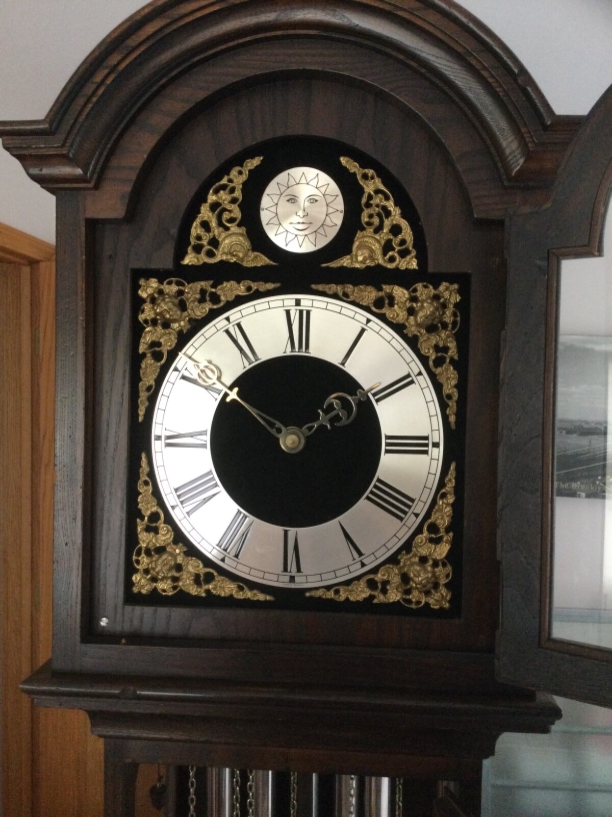 Colonial Mfg. Co. Tall Case Grandfather Clock Zeeland MI No.1390 German