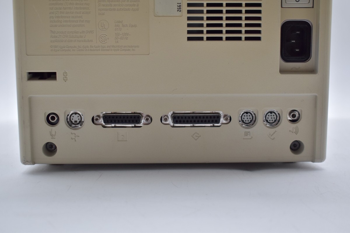 Vintage Rare Apple MACINTOSH CLASSIC II Computer Model M4150