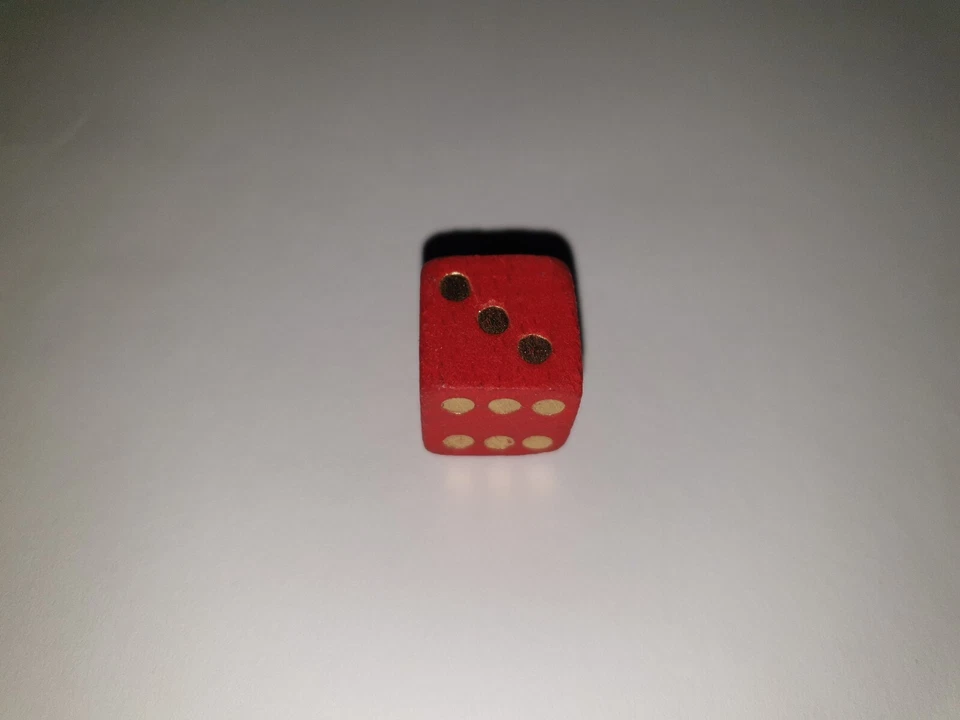 DADO de madera rojo juego MARCO POLO de CEFA - Imagen 4 de 4