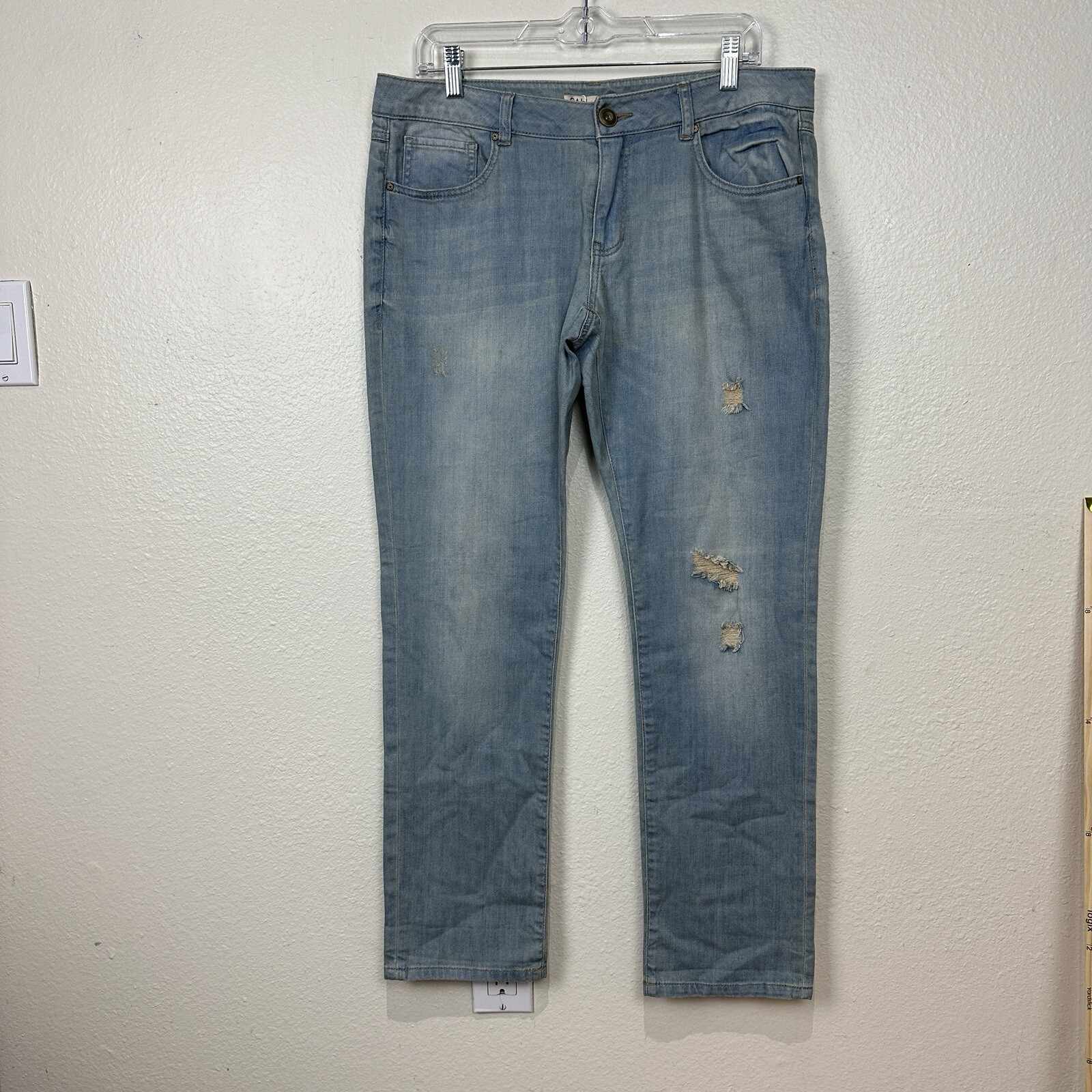 Picture 1 of 15
