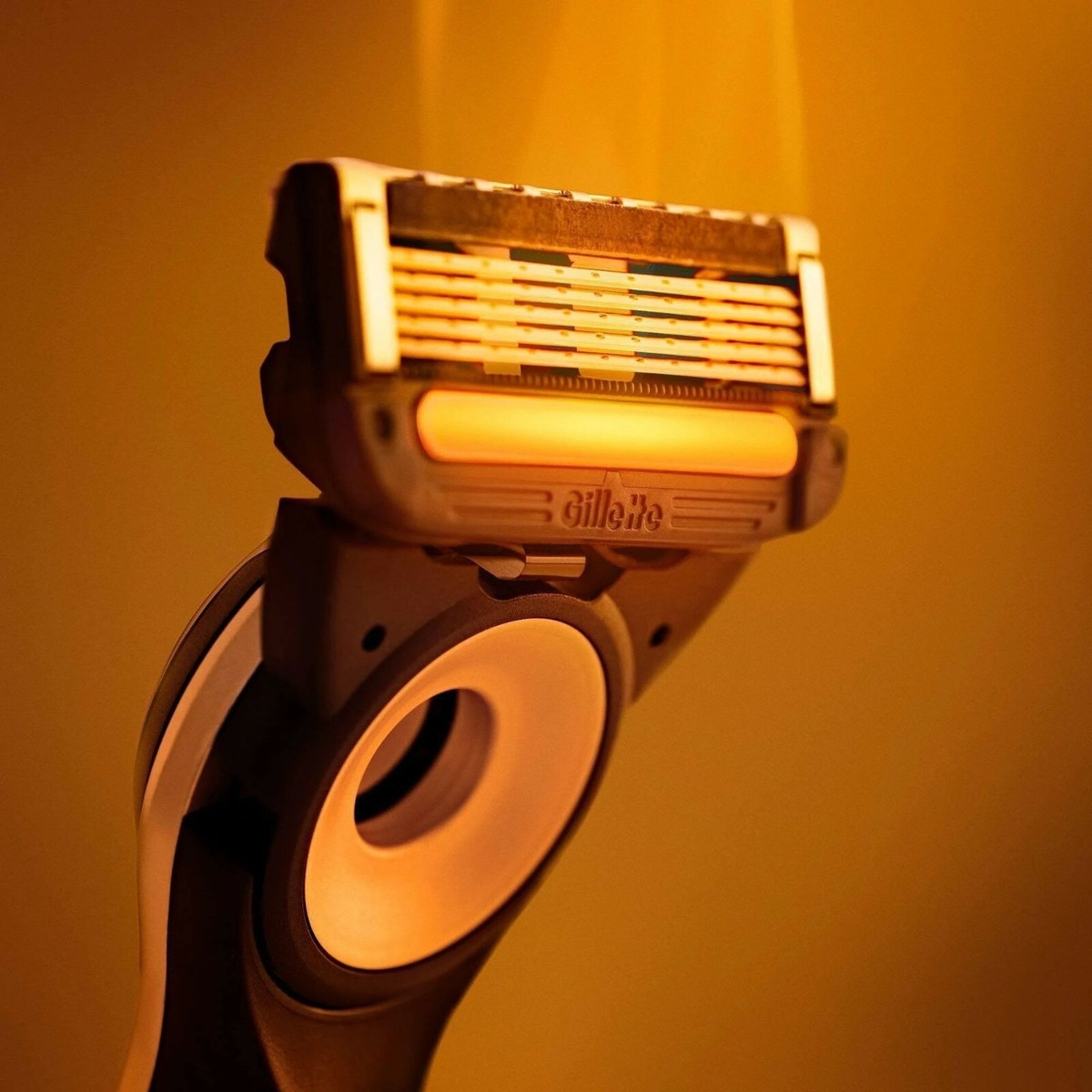 GilletteLabs Heated Razor Starter Kit for sale online | eBay