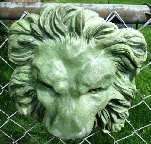 Scultura Testa di Leone Turchese Regal, Classico Originale Claybraven, Interno/Esterno - Foto 2 di 12