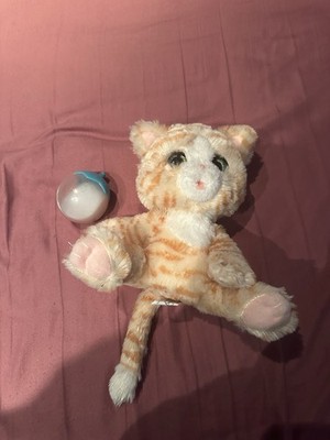 FurReal Trinkenden Kätzchen