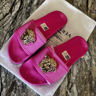 Versace Women s Medusa Logo Pink/Gold Rubber Slide Sandals US 9 EU 40