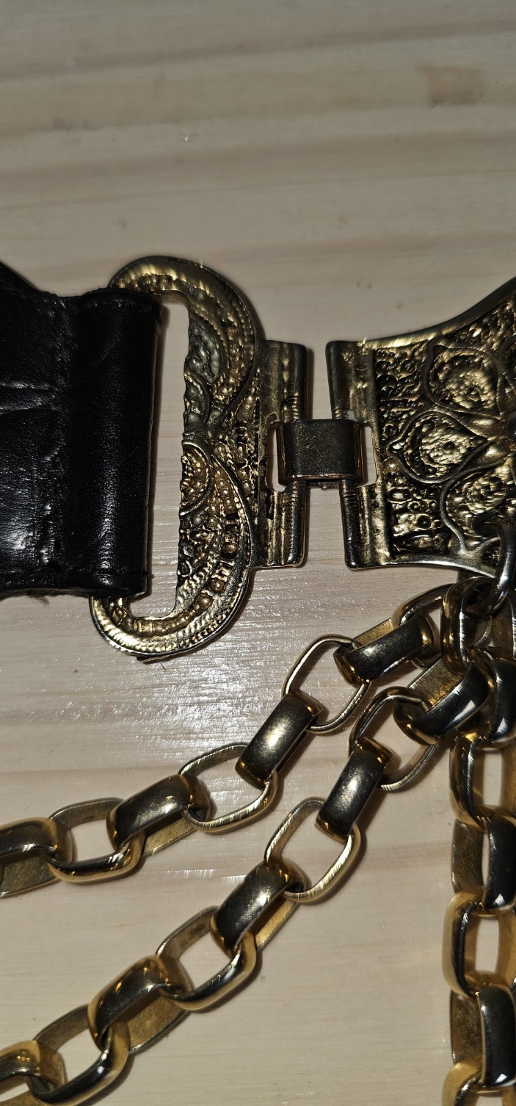 Streets Ahead Black Leather Belt M Brass Chain Medallion Whimsy Renfaire Fairy