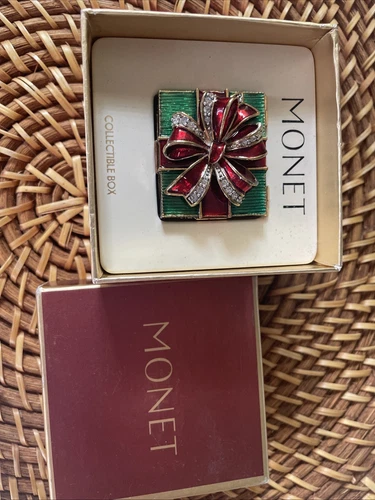 MONET "Green & Red Holiday Gift" Collectible Keepsake Trinket Box * NEW IN BOX *