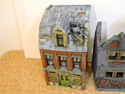 Foam WW11 Building hand painted  1/32nd (May. Listing)