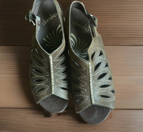 Dansko Rowena Leather High Heel Slingback Sandal Women's Size 39 - Picture 2 of 7