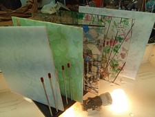 STAINED/ART GLASS SHEETS! FIVE 8X8 INCH! ALL TOP OF THE LINE BULLSEYE!